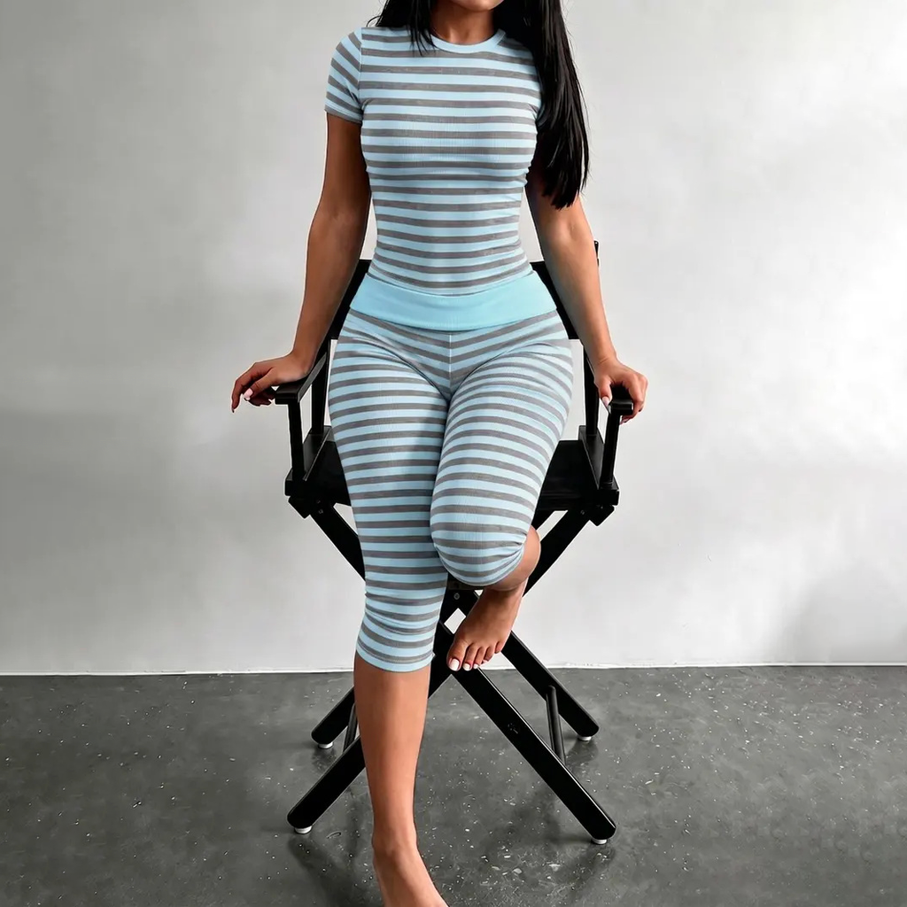 🖤 BLACK FRIDAY SALE 🖤 ☁️ Women's Striped Two-Piece Set | Flattering Fit & Effortless Style